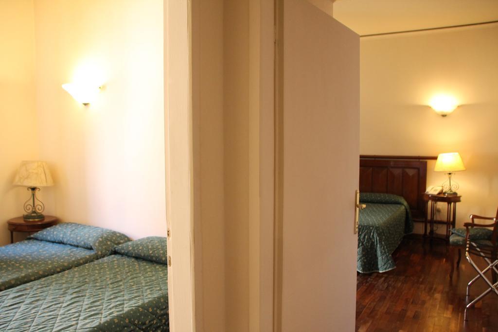 Hotel Le Due Fontane Florenz Exterior foto
