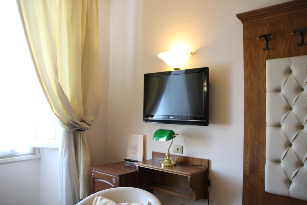Hotel Le Due Fontane Florenz Exterior foto