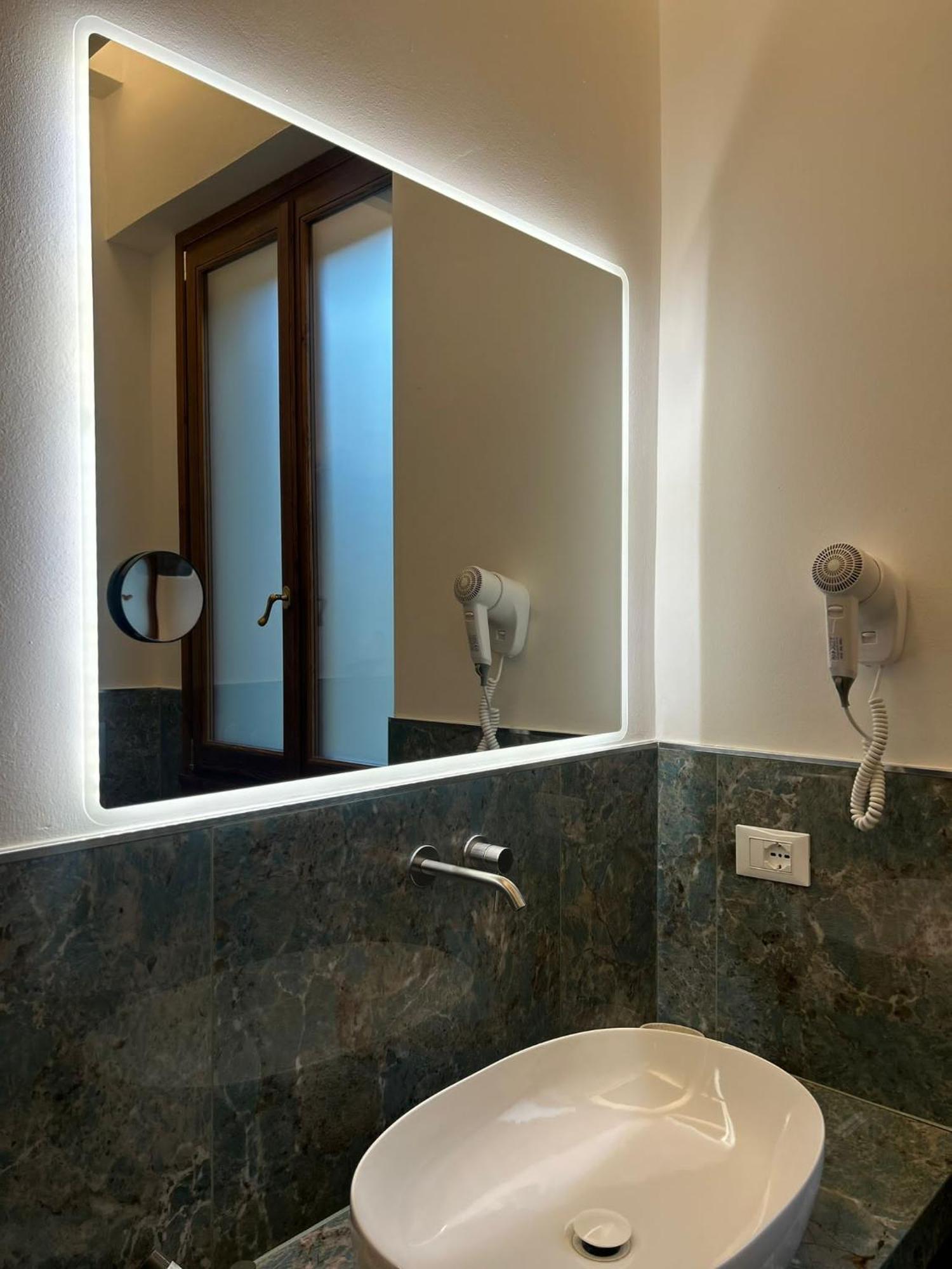 Hotel Le Due Fontane Florenz Exterior foto